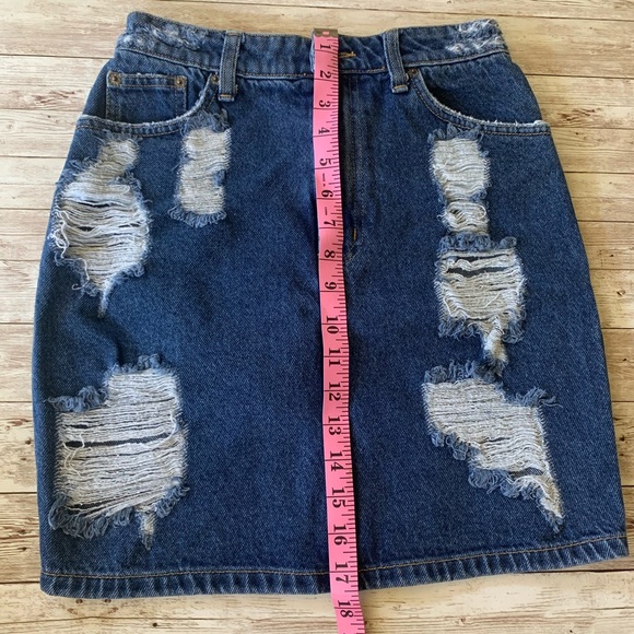 LF Carmar High Rise Distressed Jean Denim Skirt - Picture 9 of 9